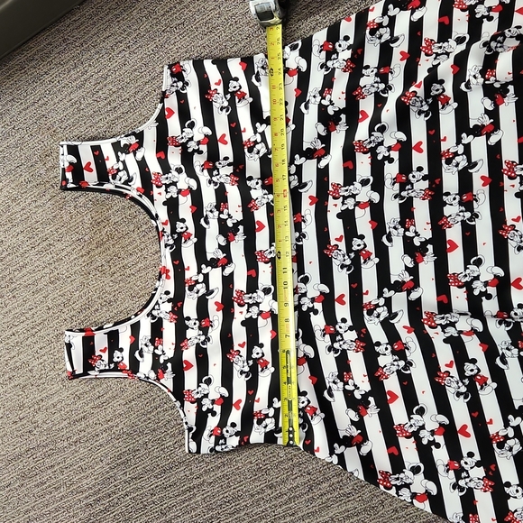 Torrid Disney Mickey and Minnie Dress Size 5X - Picture 10 of 16